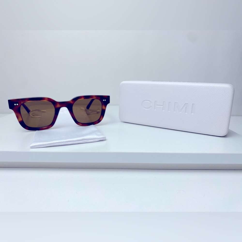 CHIMI 04 Tortoise Sunglasses ☀️